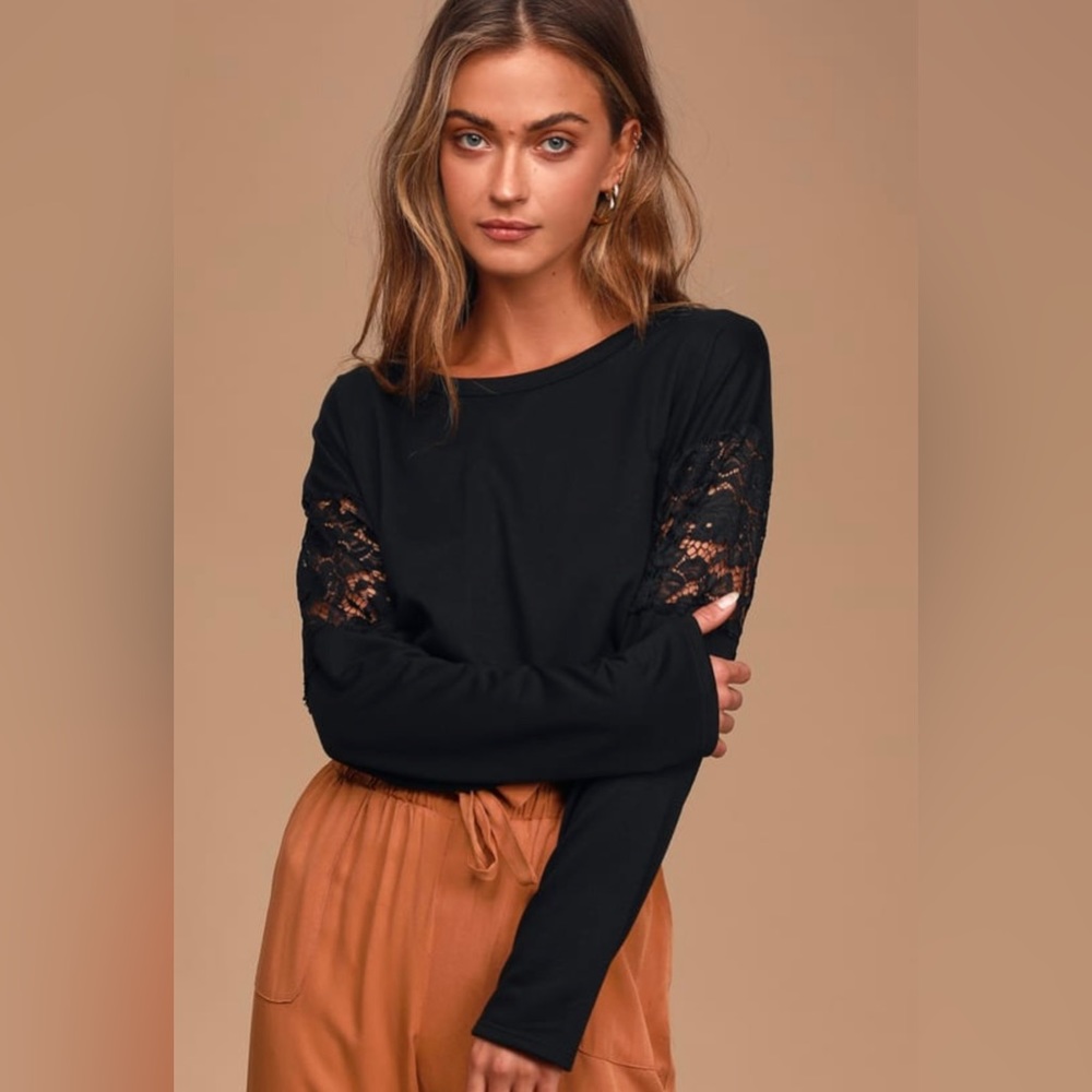 Lulus long sleeve XS